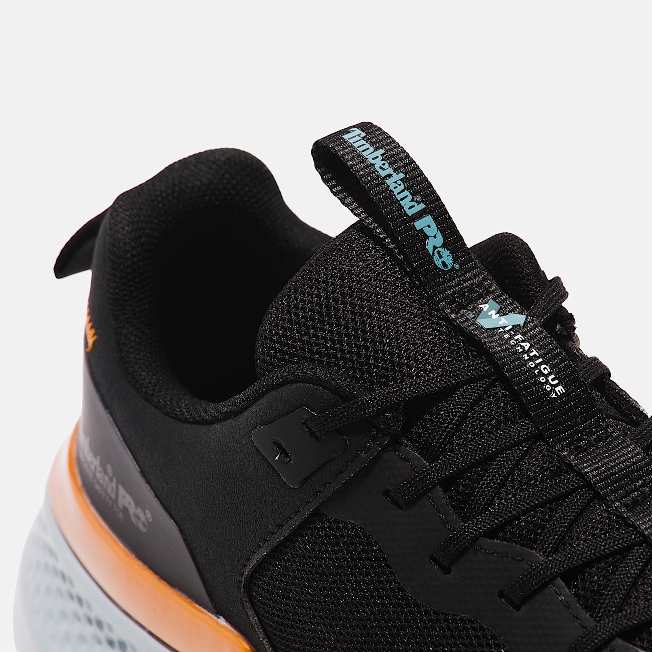 462DCD82-687A-ED55-B0A0-DFB9D5B0FE31