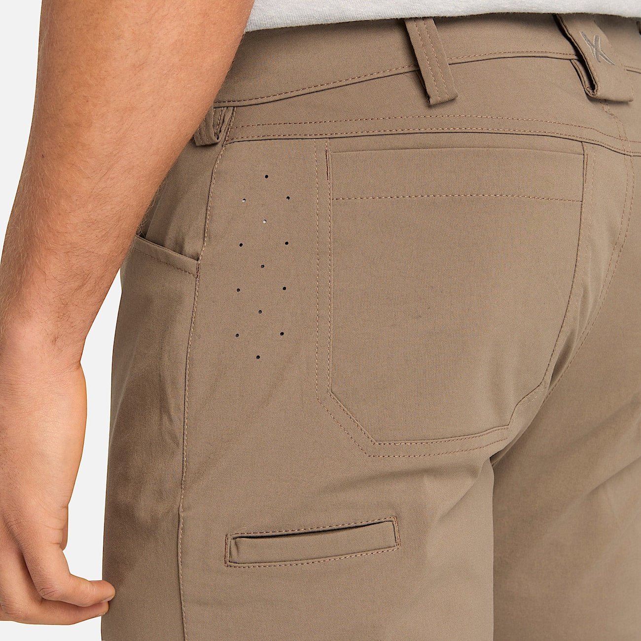 470E4452-3408-76B2-329D-C7C03FEE58D9