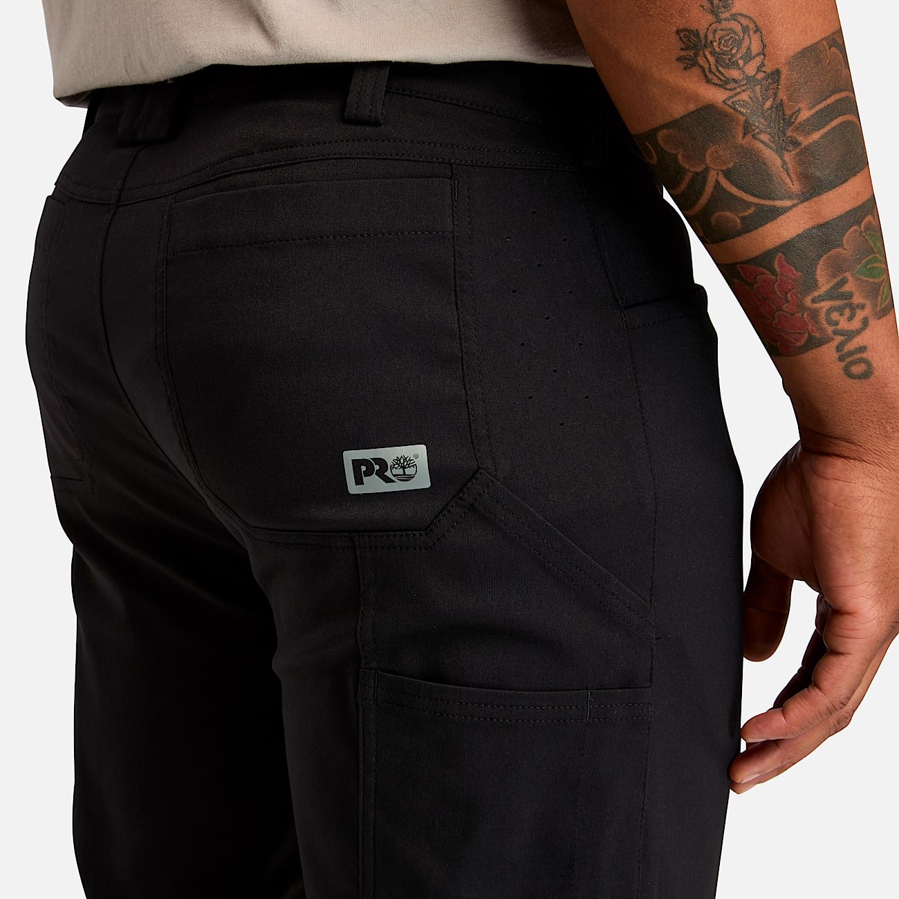 97198D3B-EB73-3B68-290F-F4F691363426