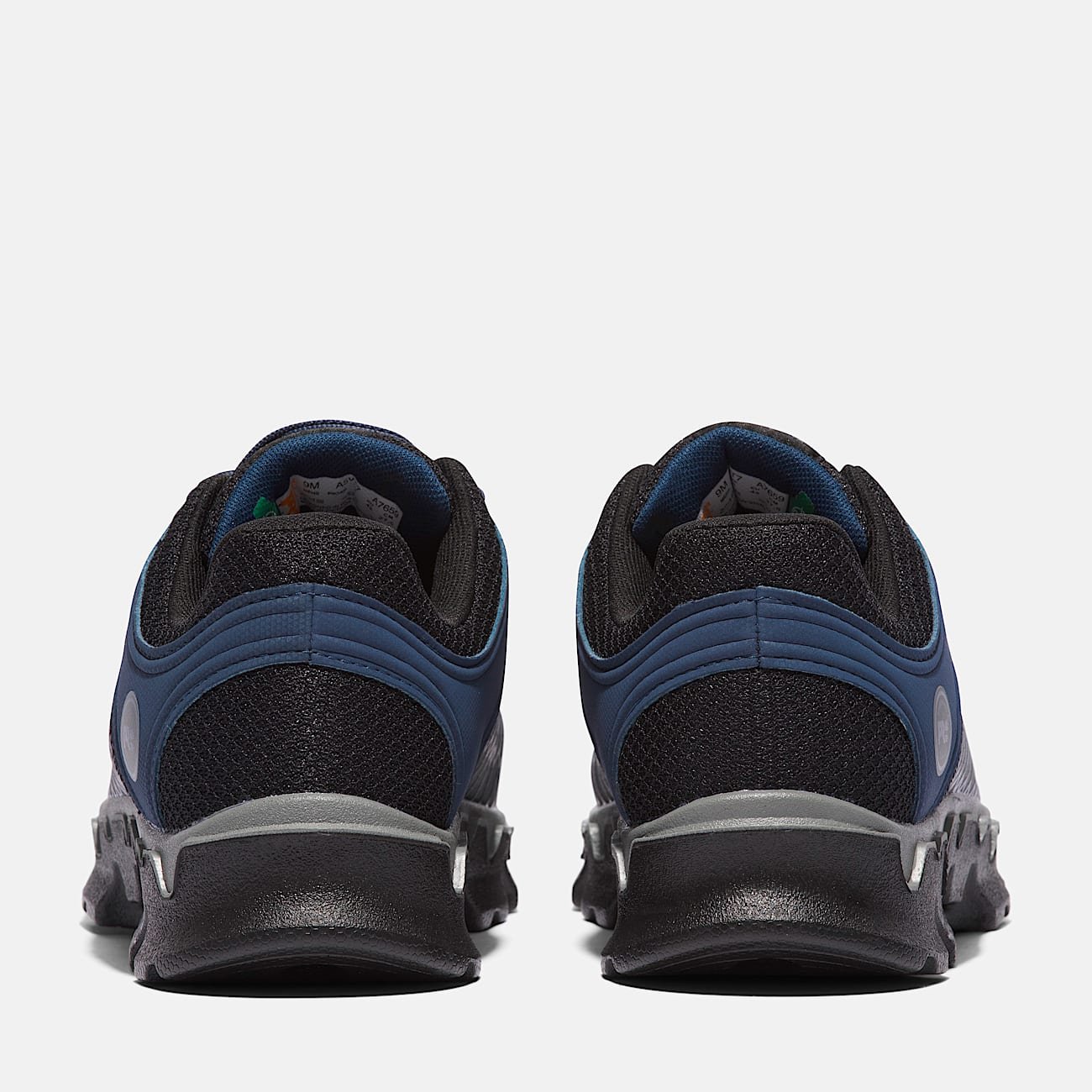 F82C3B81-E610-3392-888E-4A7FCA4A6EC6